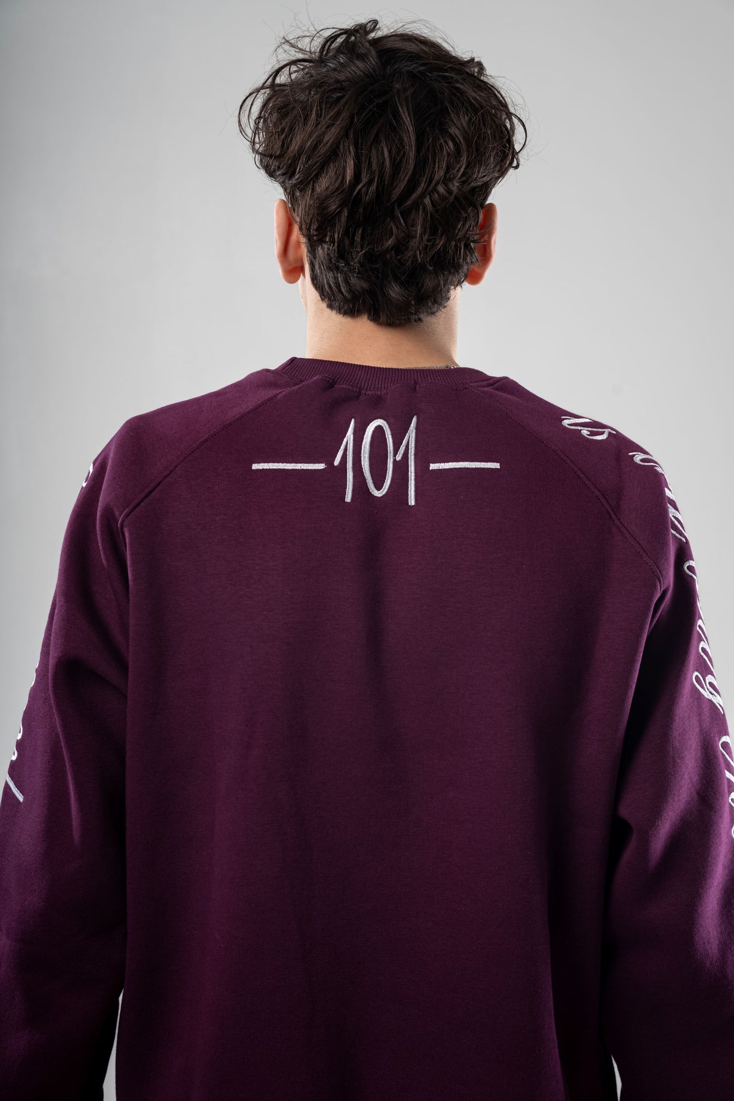 CREW-NECK EMBROIDERY PURPLE